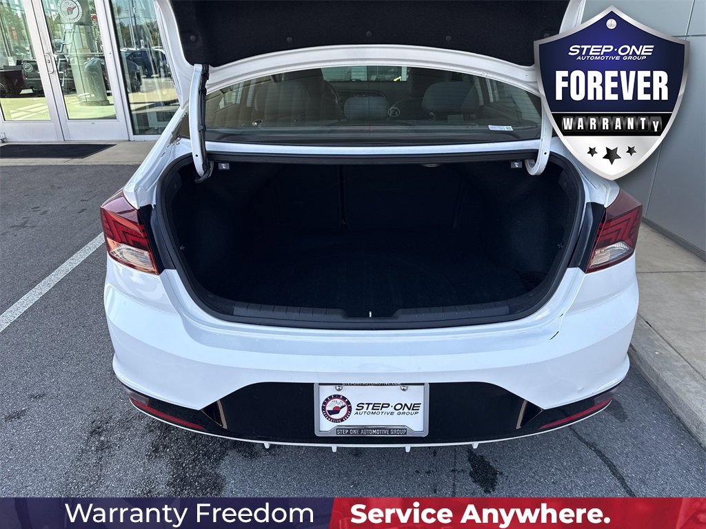 2020 Hyundai Elantra Limited photo 26