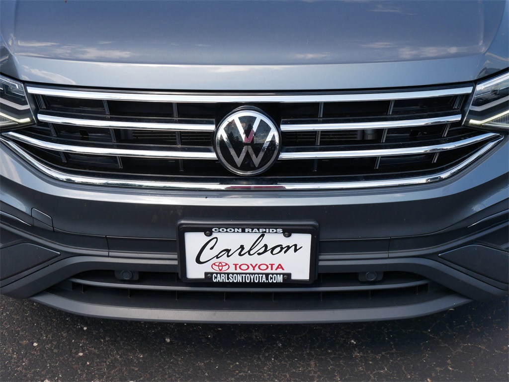 2022 Volkswagen Tiguan SE photo 8