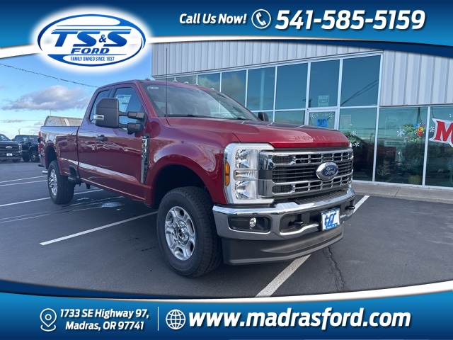 2026 Ford F-350 Super Duty XLT's photo
