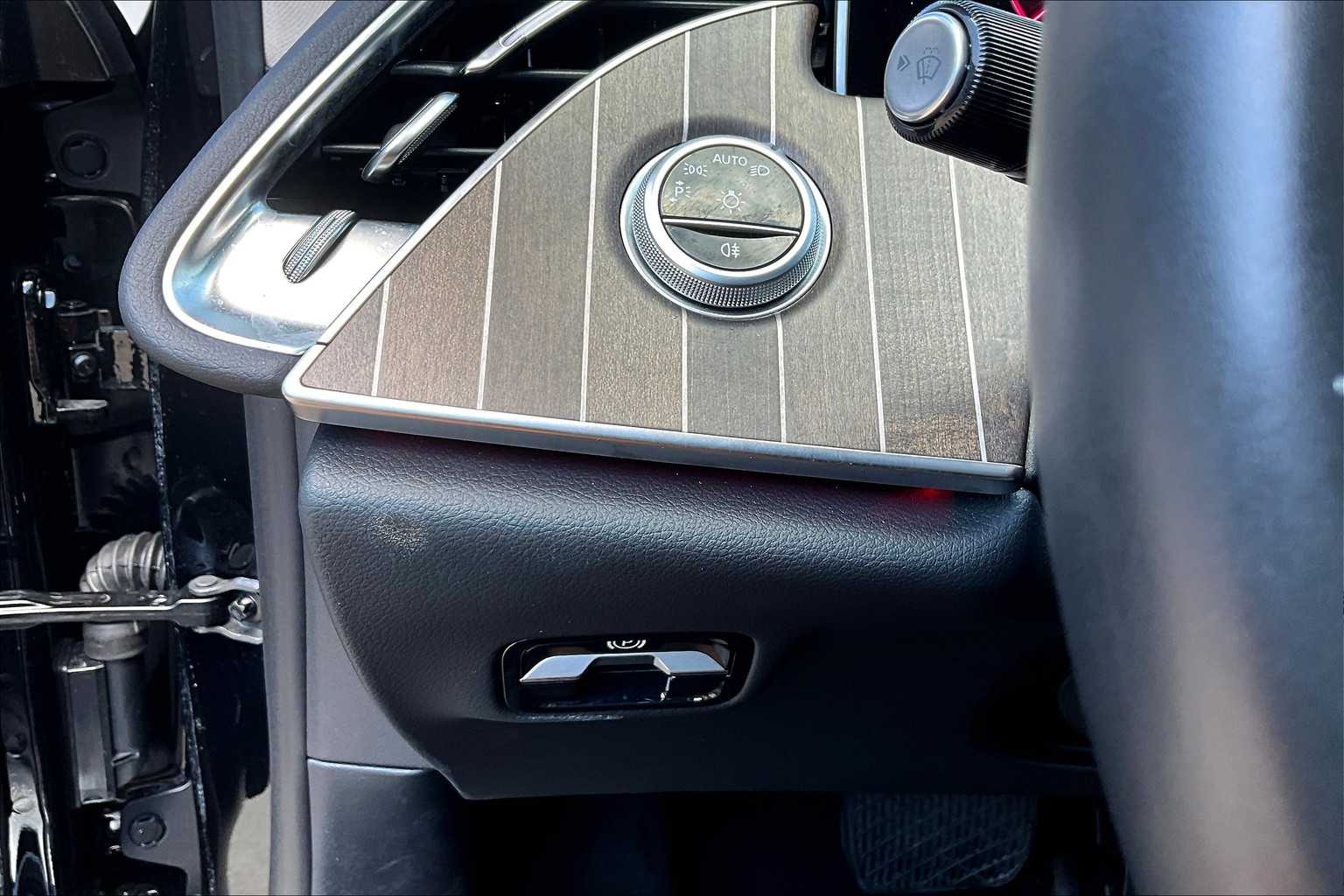 2025 Mercedes Benz E 350 4MATIC photo 30