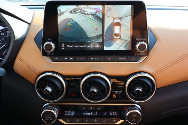2025 Nissan Sentra SV photo 27