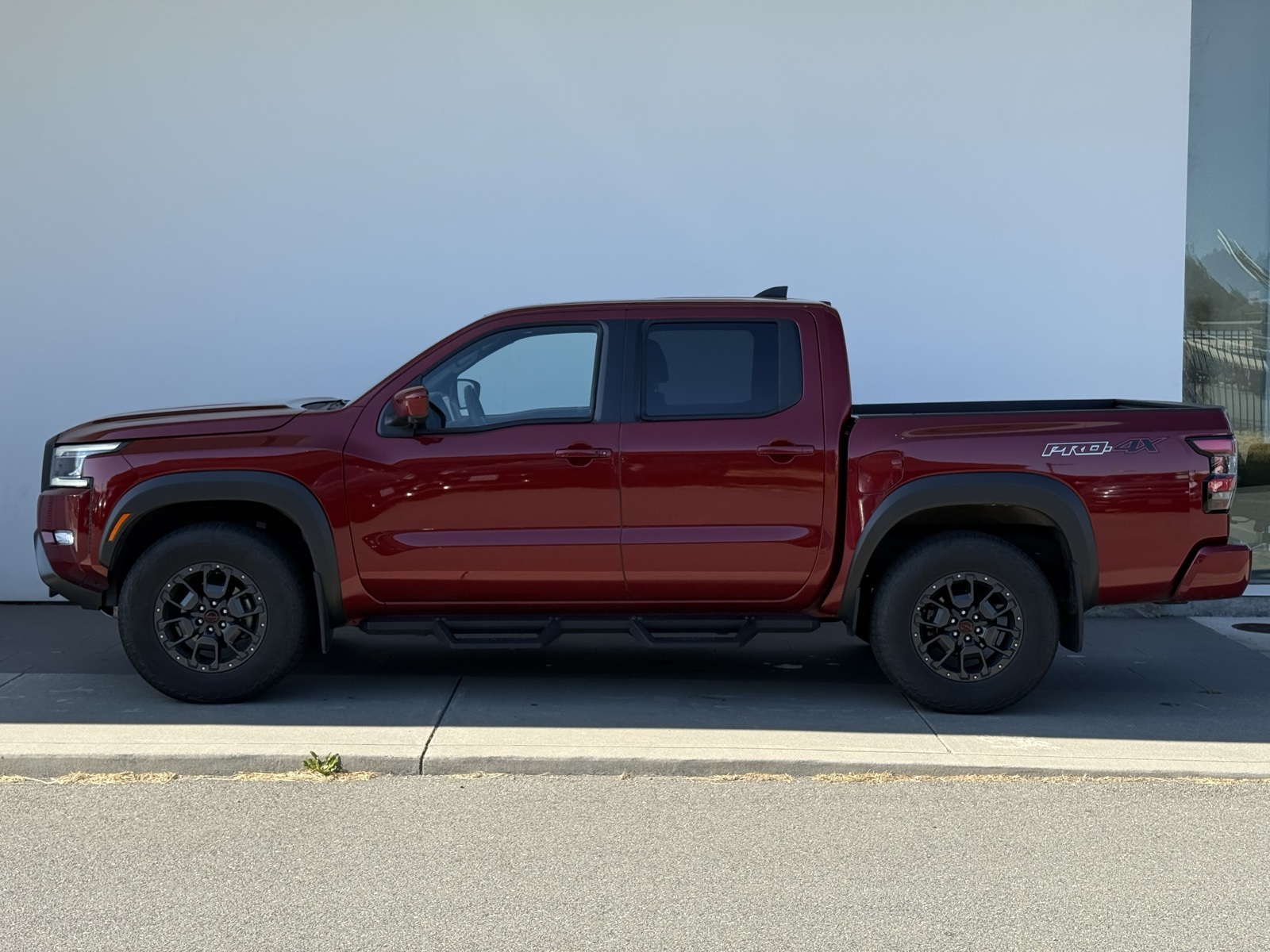 2024 Nissan Frontier PRO-4X photo 4
