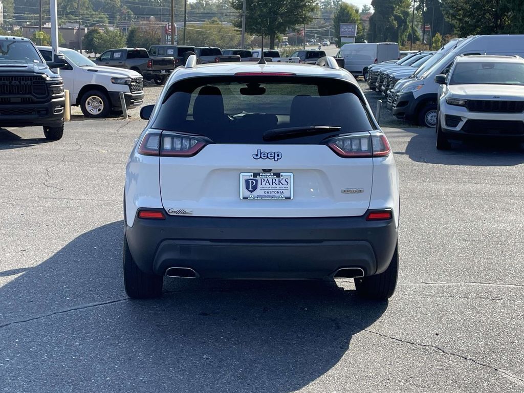2019 Jeep Cherokee Latitude photo 6