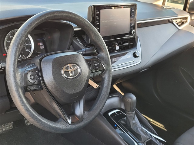 2022 Toyota Corolla LE photo 6