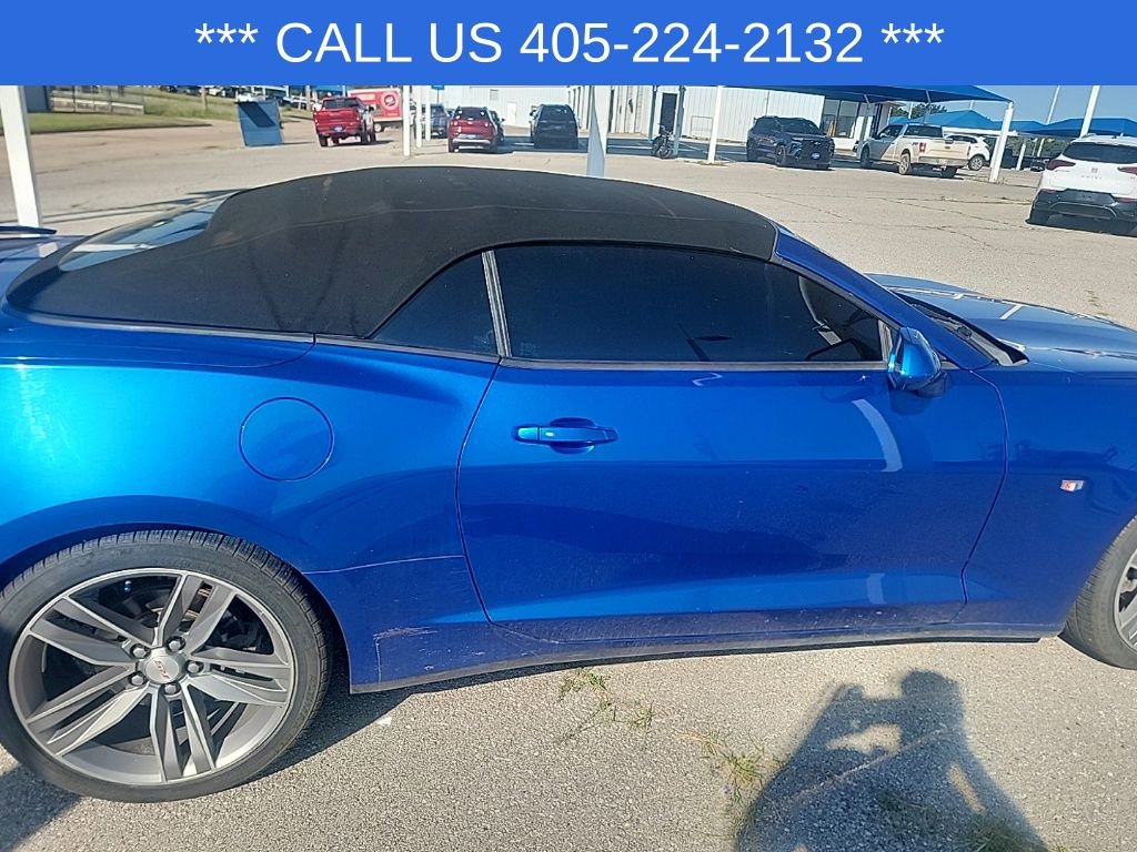 2017 Chevrolet Camaro 2LT photo 20