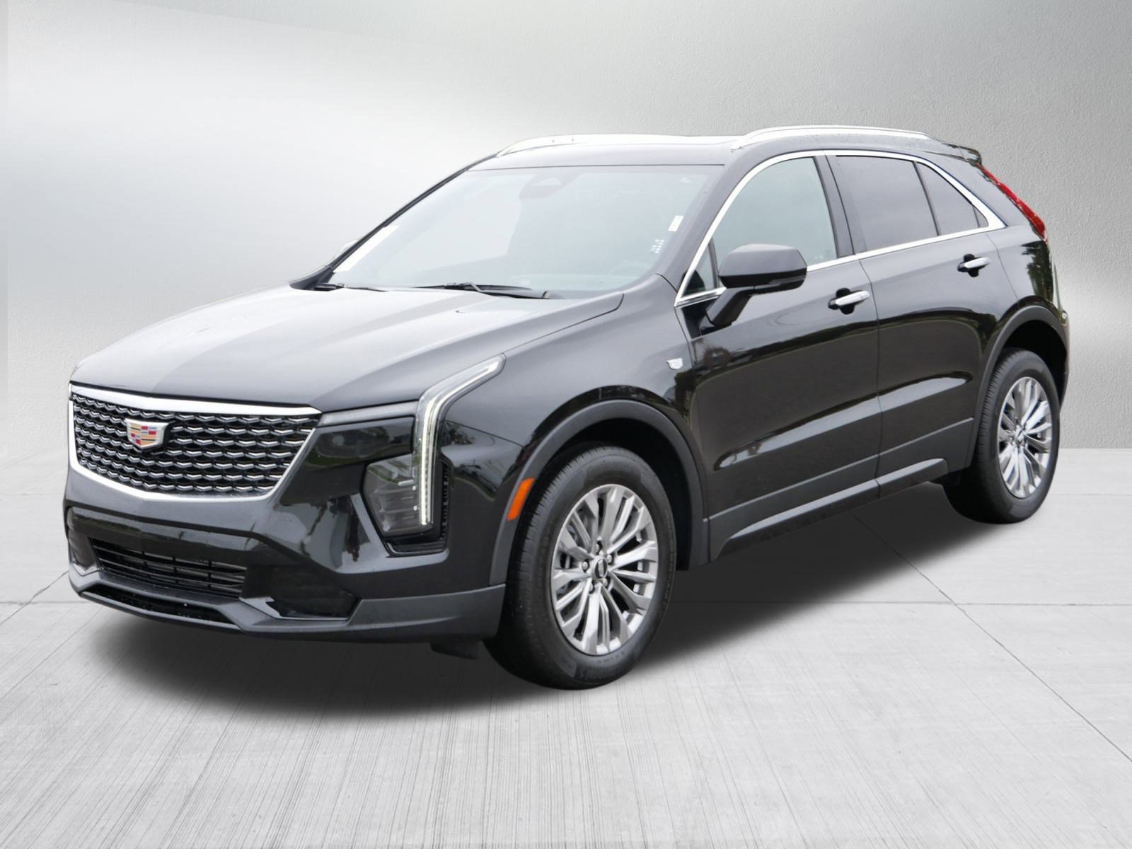 Certified 2024 Cadillac XT4 Premium Luxury with VIN 1GYFZDR43RF202641 for sale in Vadnais Heights, Minnesota