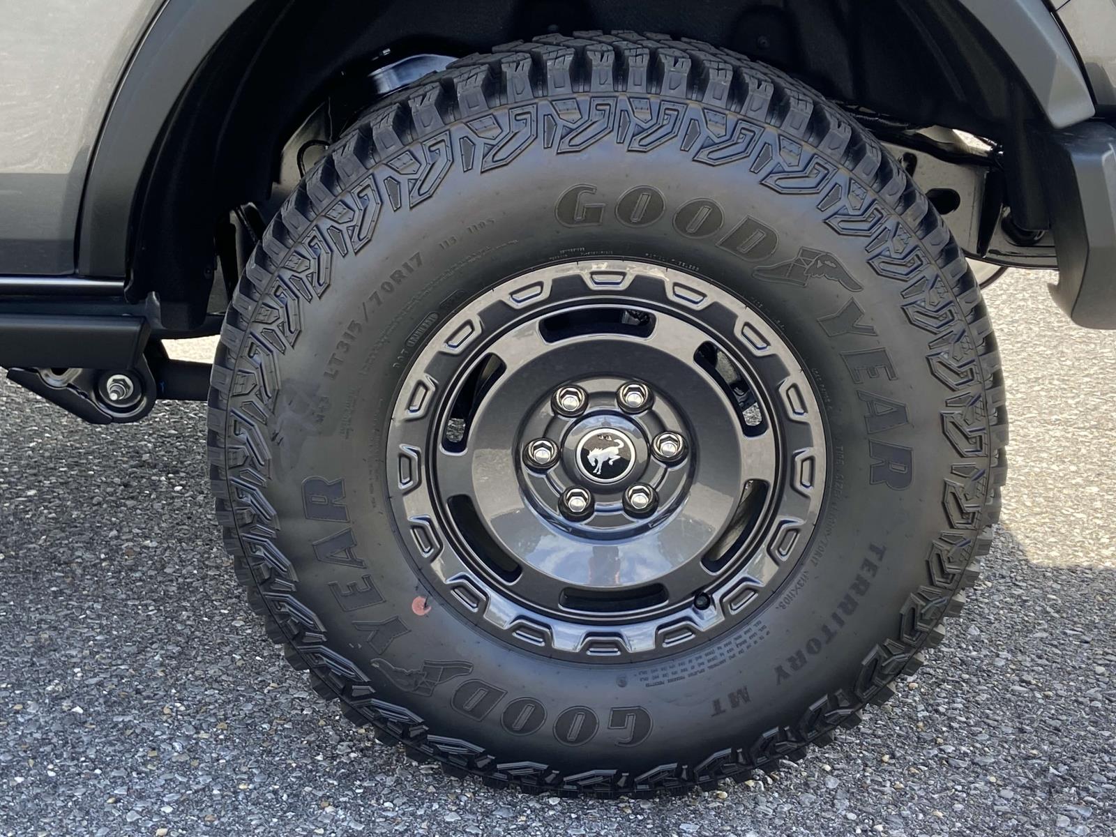 2024 Ford Bronco Badlands photo 4