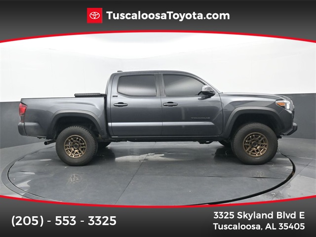 2023 Toyota Tacoma Trail's photo