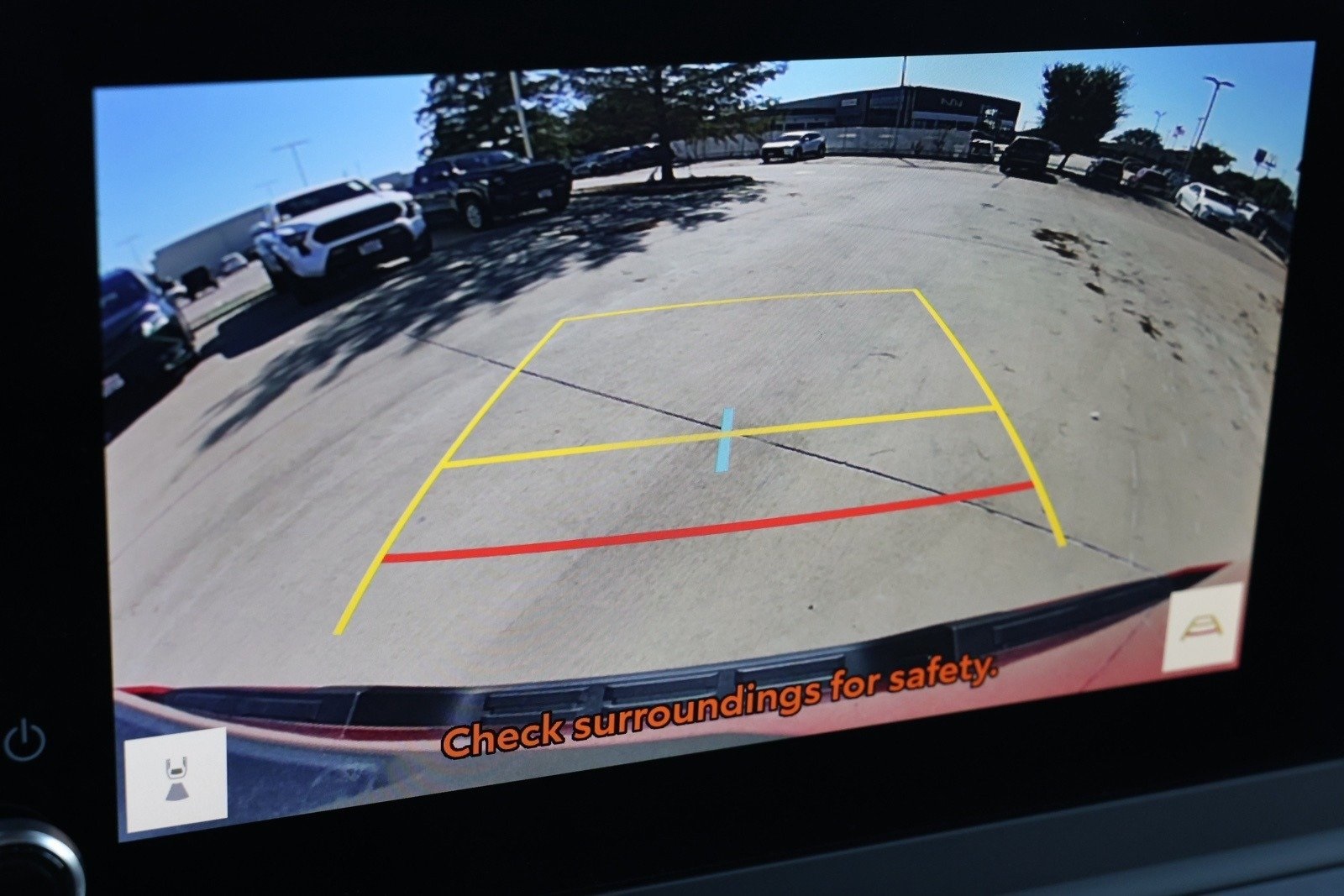 2025 Toyota Tacoma SR5 4x4 Double Cab photo 3