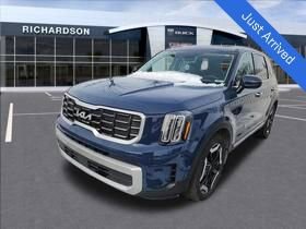 2023 Kia Telluride S's photo