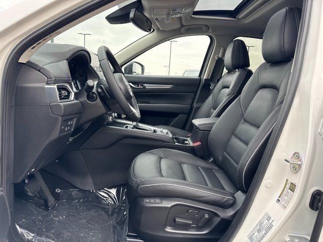 2025 Mazda CX-5 2.5 Premium Plus photo 17