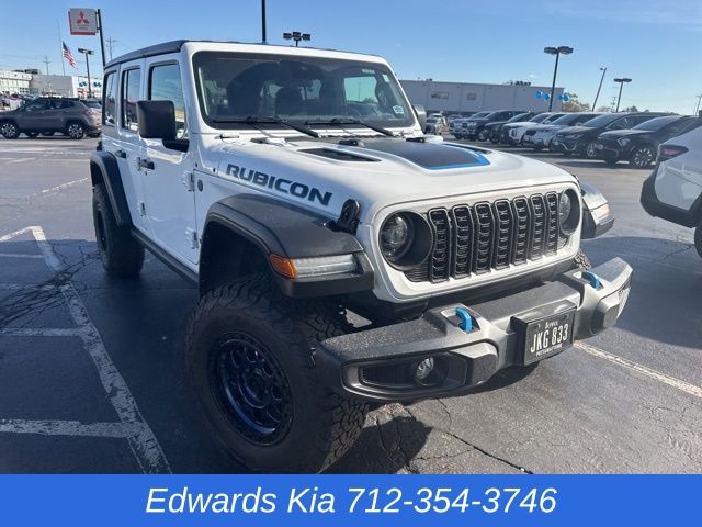 2024 Jeep Wrangler Rubicon 4xe photo 2