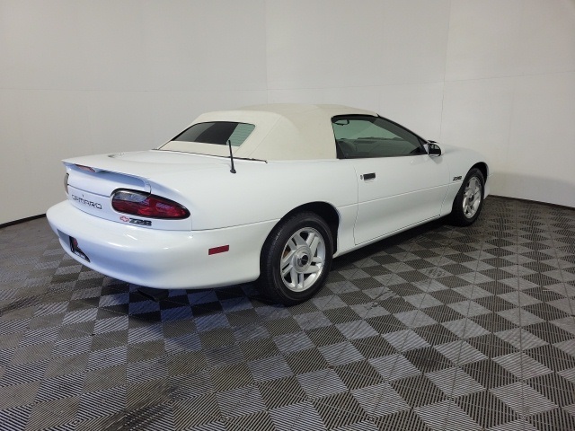 1995 Chevrolet Camaro Sport Coupe photo 6