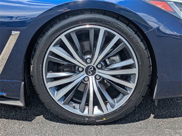 2022 Infiniti Q60 Luxe photo 12
