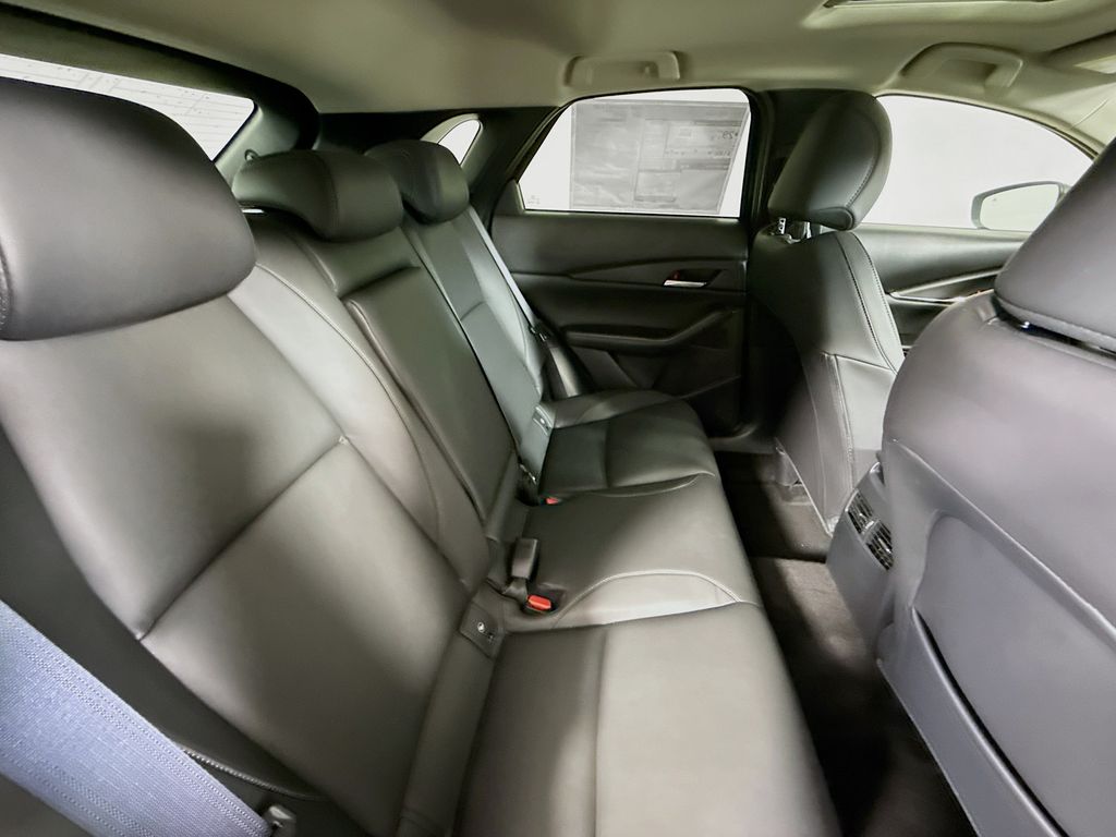 2025 Mazda CX-30 2.5 S Preferred photo 23