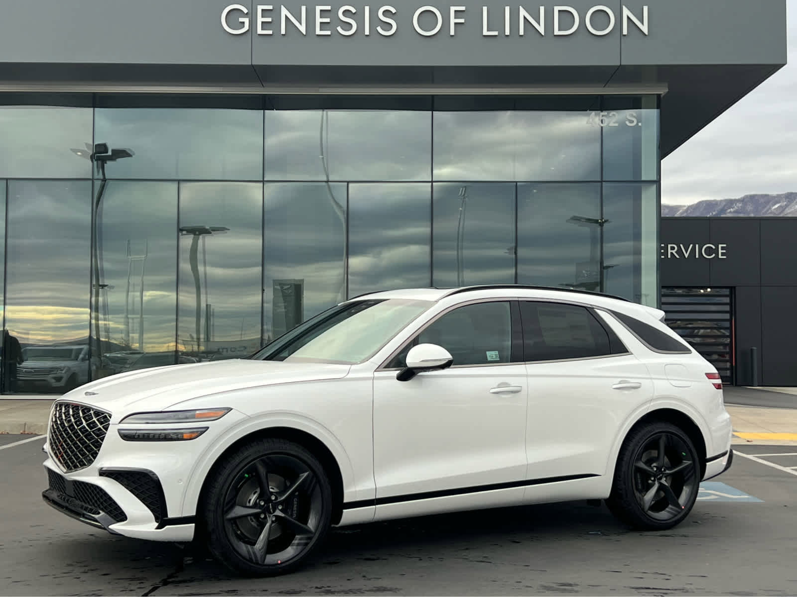 2026 GENESIS GV70 Sport Prestige's photo