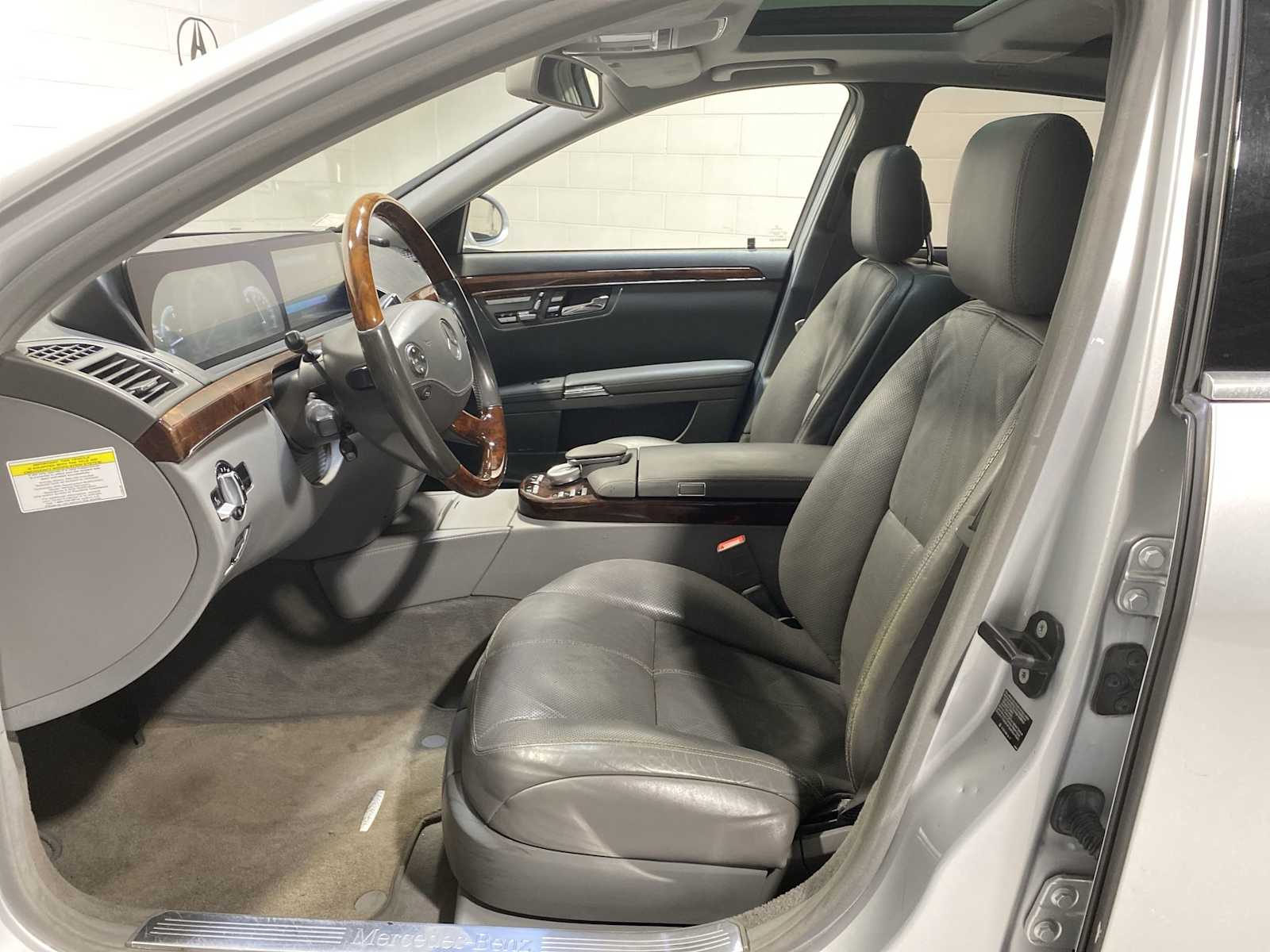 Used 2008 Mercedes-Benz S-Class S550 with VIN WDDNG86X68A194615 for sale in Verona, NJ