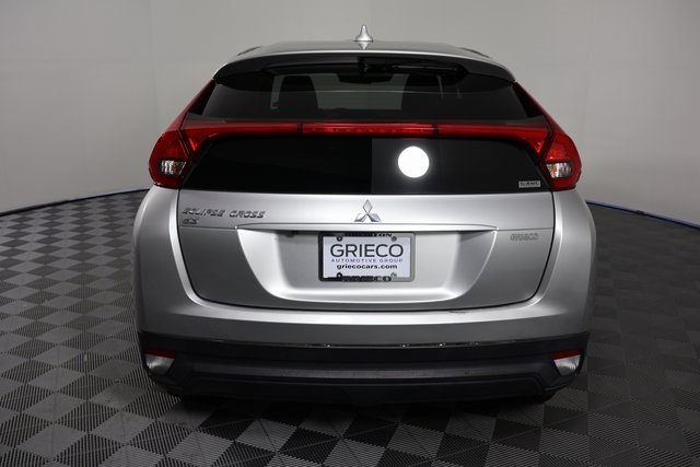 2020 Mitsubishi Eclipse Cross ES photo 5