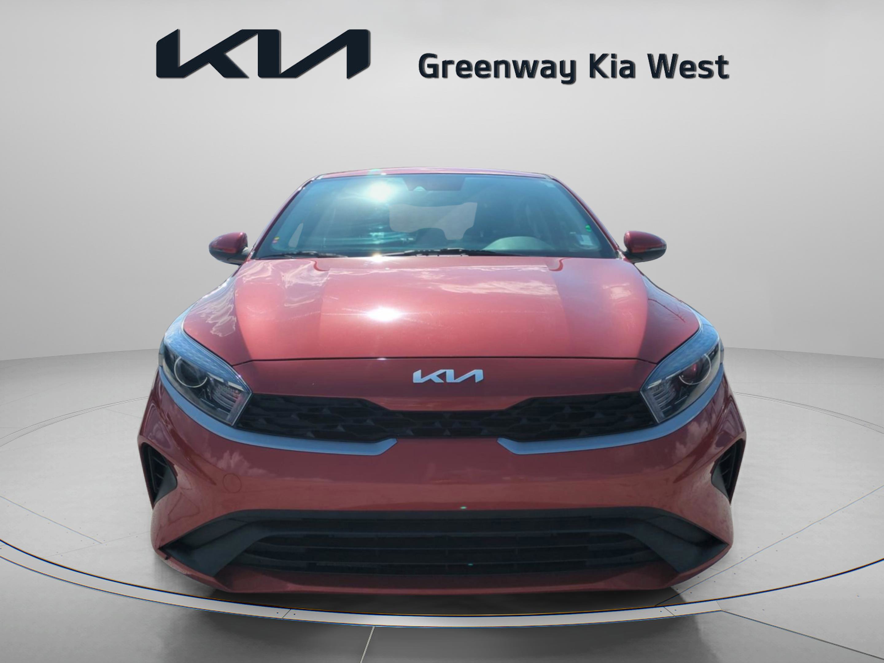 2023 Kia Forte LX photo 3