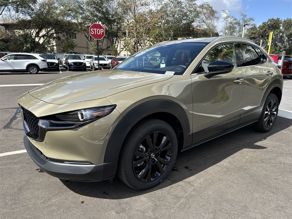2024 Mazda CX-30 2.5 Turbo Carbon photo 9