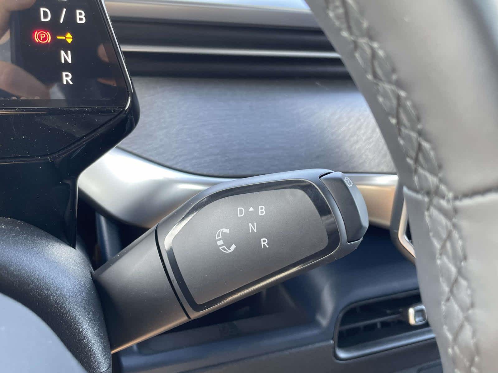 2025 Volkswagen ID. Buzz PRO S - Photo 25