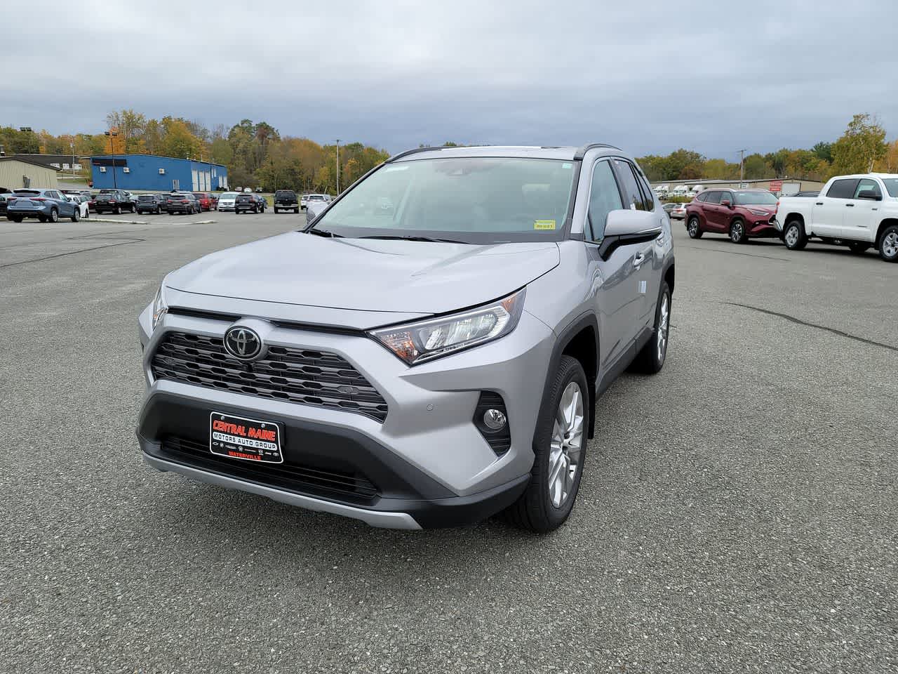 2021 Toyota RAV4 Limited's photo