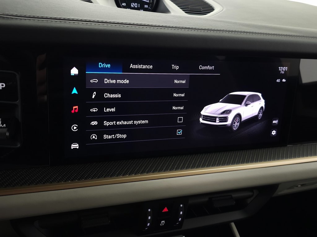 2024 PORSCHE CAYENNE - Image 31