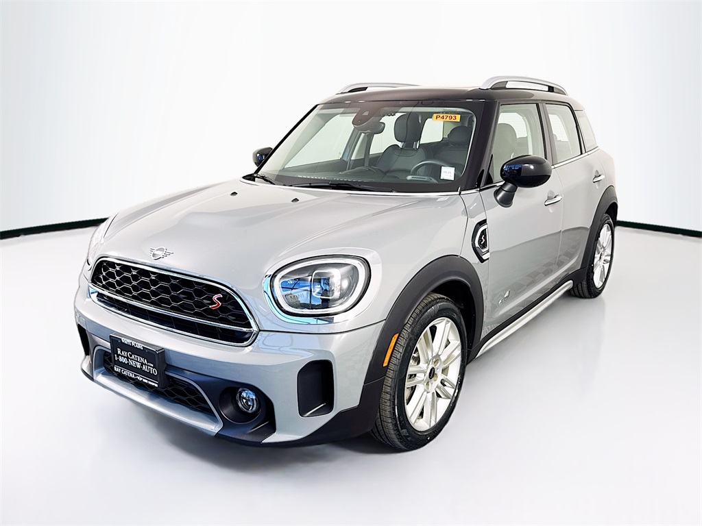 2023 Mini Cooper S ALL4 photo 3