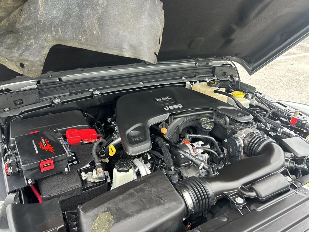 2021 Jeep Wrangler Unlimited Rubicon photo 15