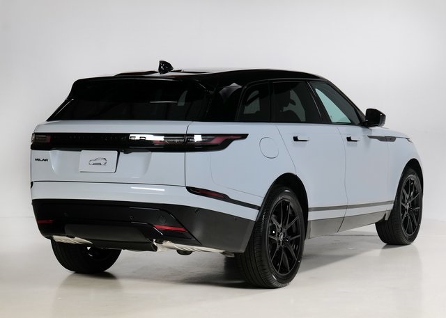 2026 Land Rover Range Rover Velar SE photo 2