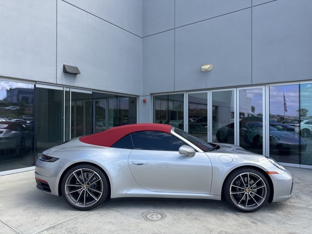 2024 Porsche 911 S Cabriolet photo 16