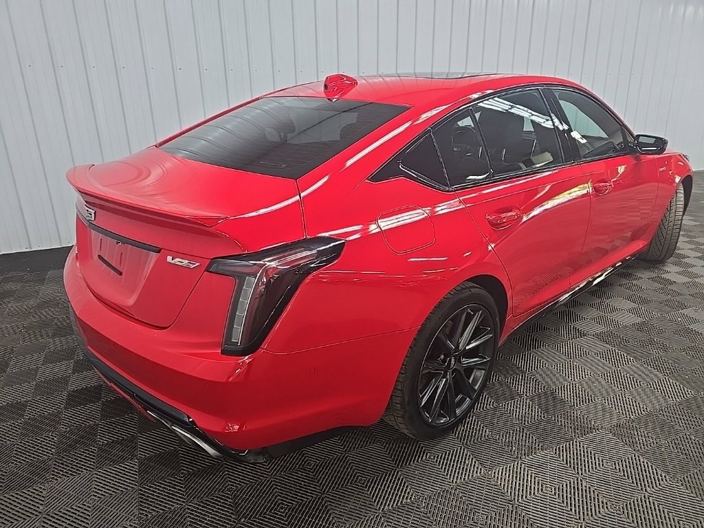 2024 Cadillac CT5 V photo 10