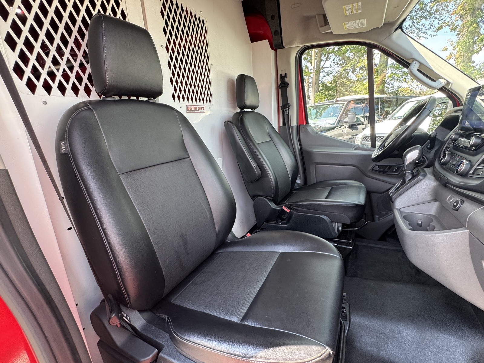 2020 Ford Transit photo 33