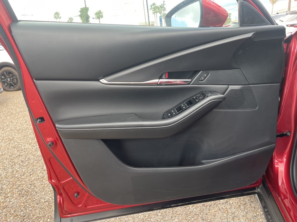 2025 Mazda CX-30 2.5 S Preferred photo 12