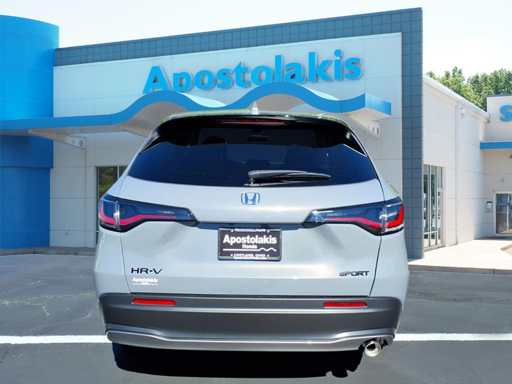 2026 Honda HR-V Sport photo 3
