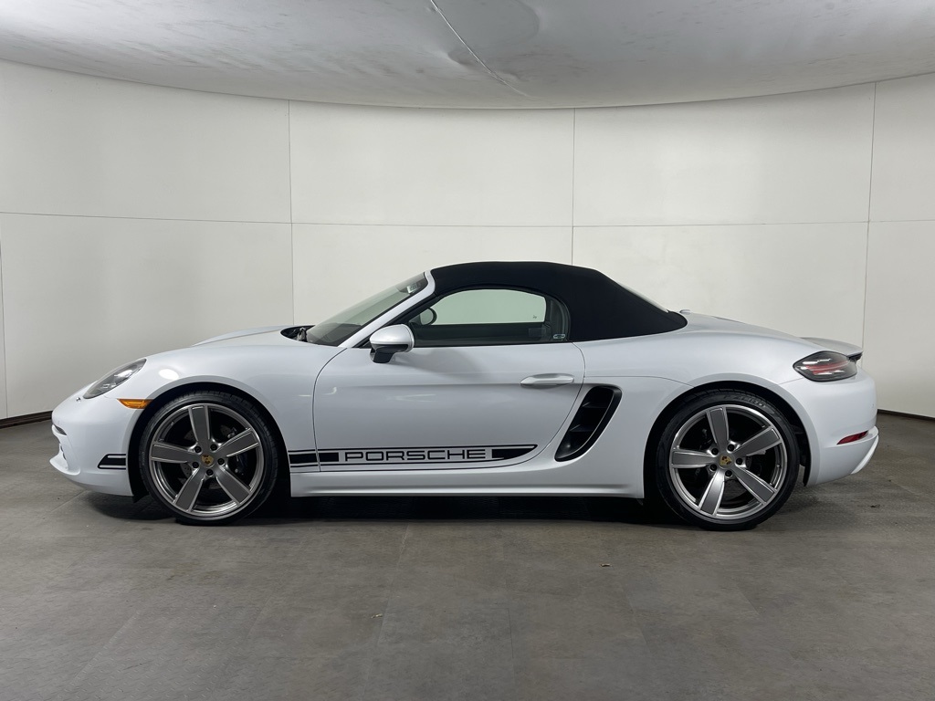 2024 Porsche Boxster Base photo 2