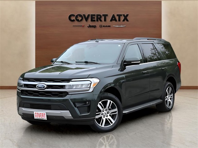 2023 Ford Expedition XLT's photo