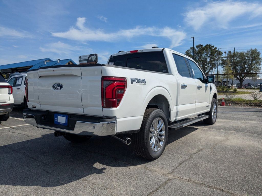 2025 Ford F-150 STX photo 3