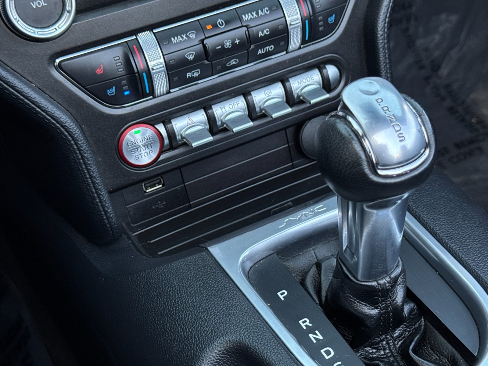 2022 Ford Mustang EcoBoost Premium Convertible photo 19
