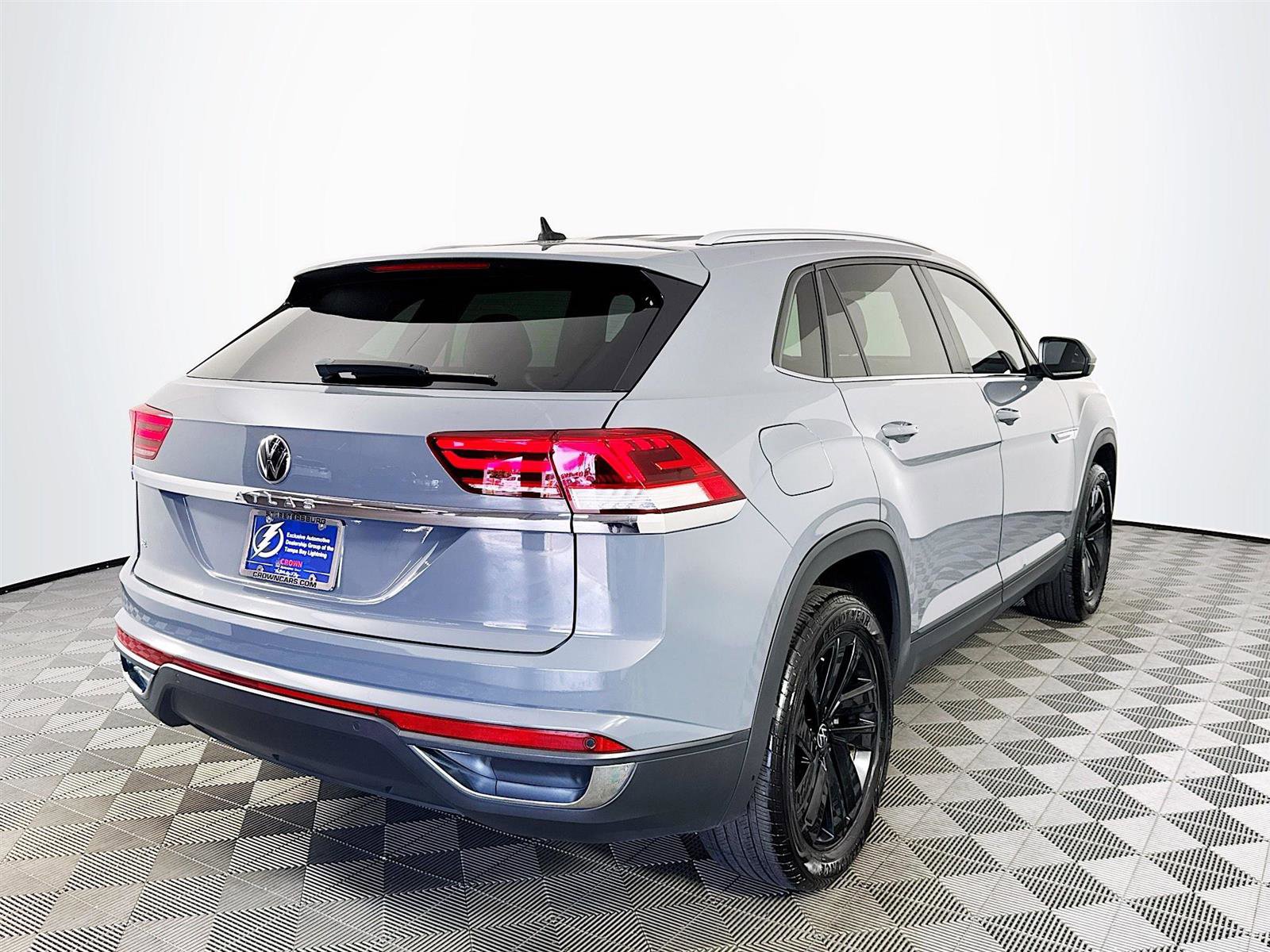 2021 Volkswagen Atlas Cross Sport SE Technology photo 4