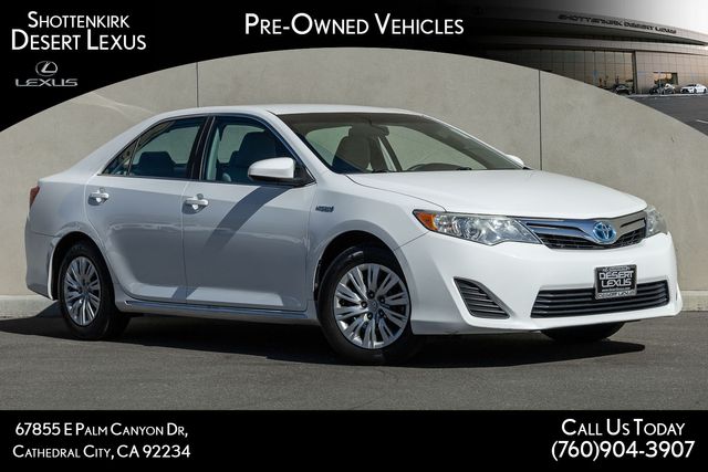 2013 Toyota Camry LE Hybrid