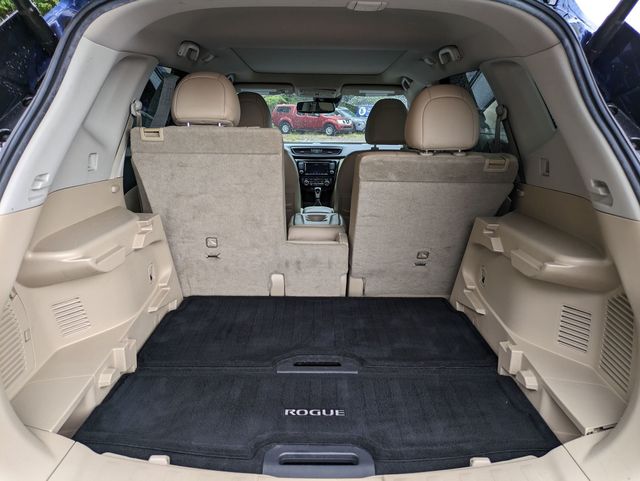 2019 Nissan Rogue SL photo 23