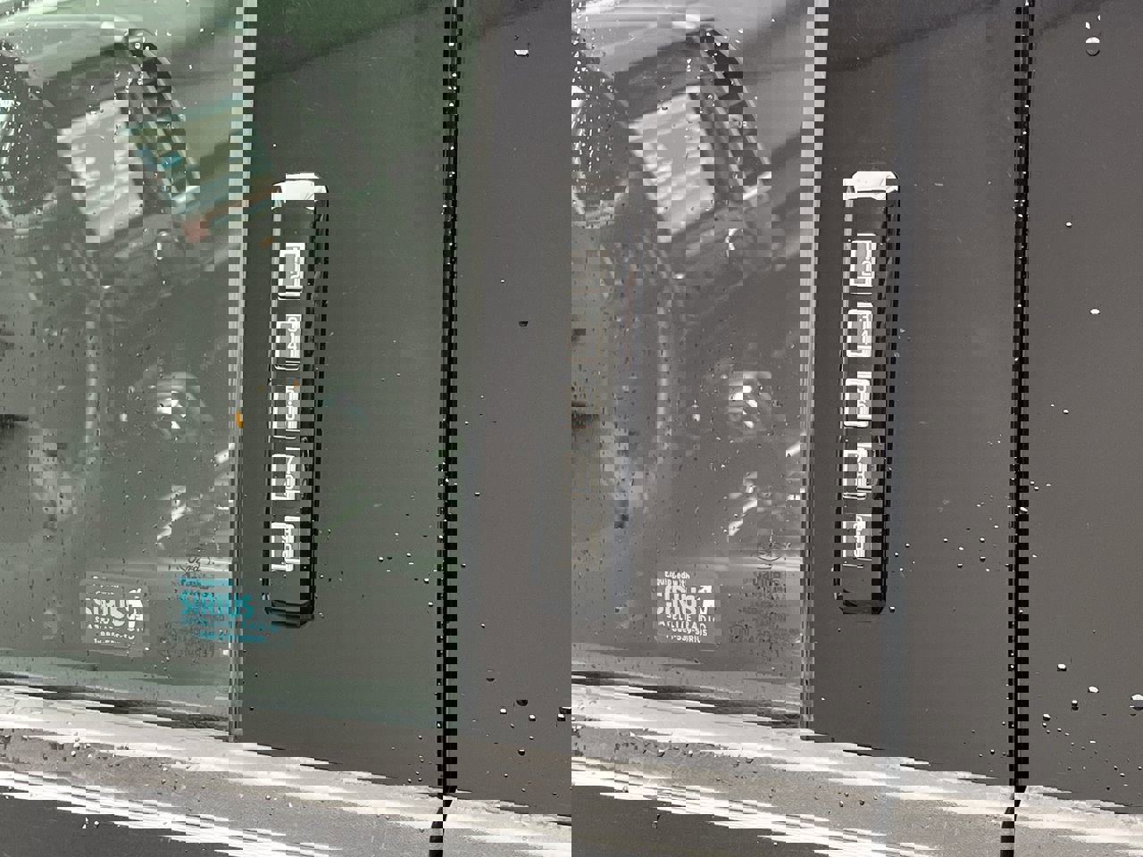 2015 Ford F-150 XLT photo 4