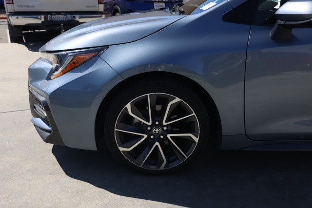 2020 Toyota Corolla SE photo 9
