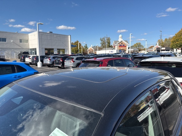 2026 Honda HR-V EX-L photo 2