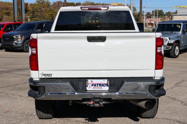 2023 Chevrolet Silverado 2500HD LT photo 4