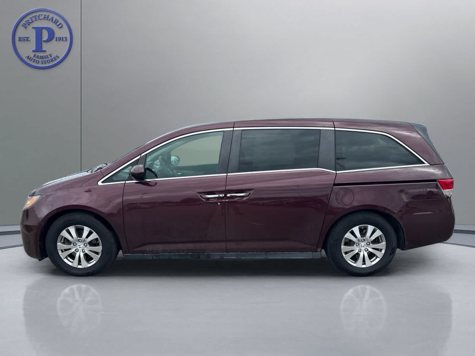 Used 2014 Honda Odyssey EX with VIN 5FNRL5H4XEB073503 for sale in Mason City, IA