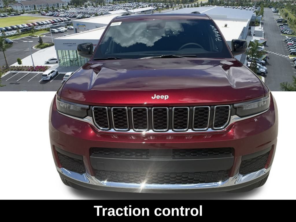 2025 Jeep Grand Cherokee Laredo X photo 7