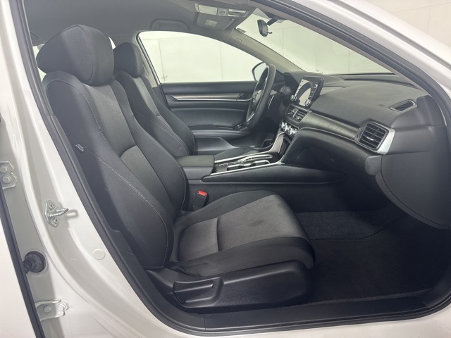 2021 Honda Accord Hybrid photo 4