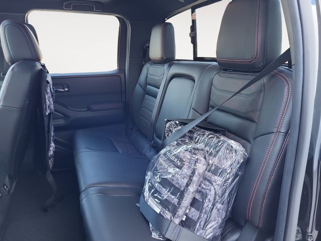 2025 Nissan Frontier PRO-4X photo 16